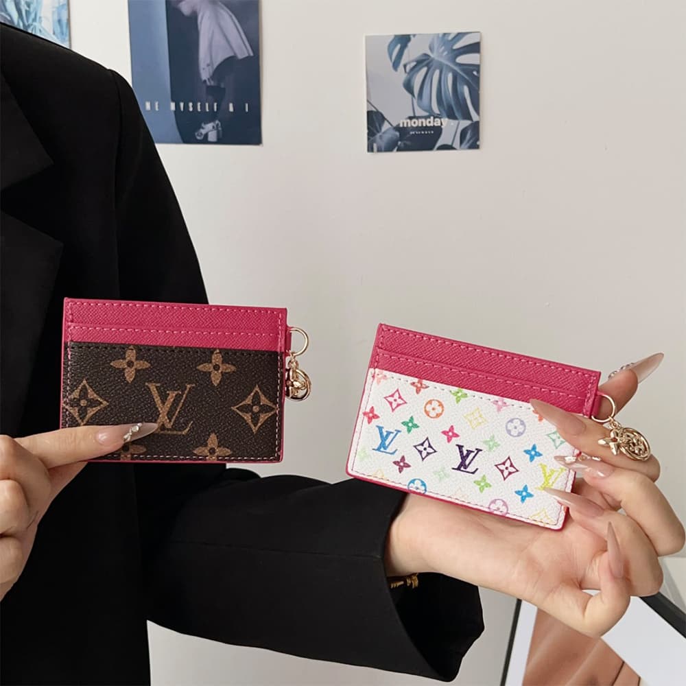 LV Luxury Card Holder - Double-Sided Monogram with 4-Leaf Charm (5-Card Capacity) LV Luxury Card Holder - Double-Sided Monogram with 4-Leaf Charm (5-Card Capacity)