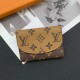 LV Luxury Card Holder - Monogram/Damier Design with Gold Accents (11x8cm) LV Luxury Card Holder - Monogram/Damier Design with Gold Accents (11x8cm)