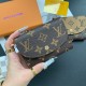 LV Luxury Card Holder - Monogram/Damier Design with Gold Accents (11x8cm) LV Luxury Card Holder - Monogram/Damier Design with Gold Accents (11x8cm)