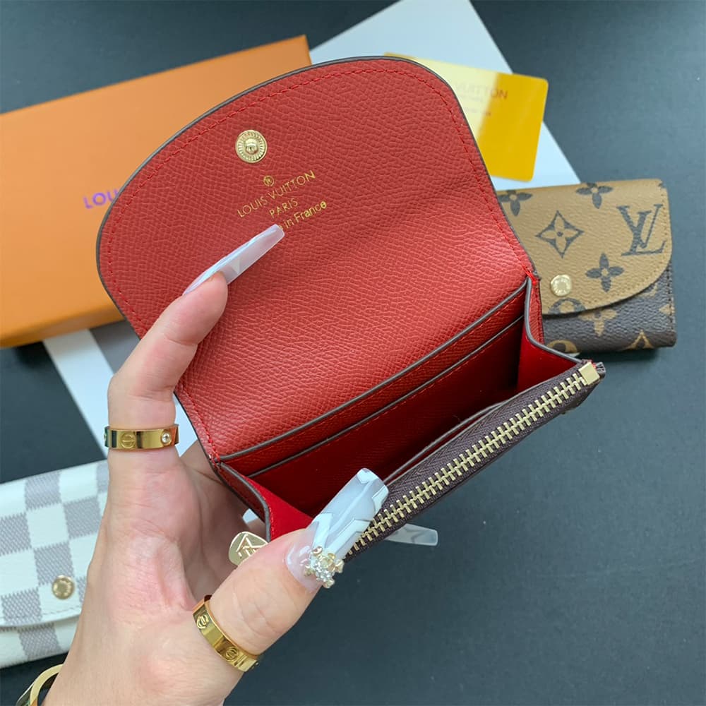 LV Luxury Card Holder - Monogram/Damier Design with Gold Accents (11x8cm) LV Luxury Card Holder - Monogram/Damier Design with Gold Accents (11x8cm)