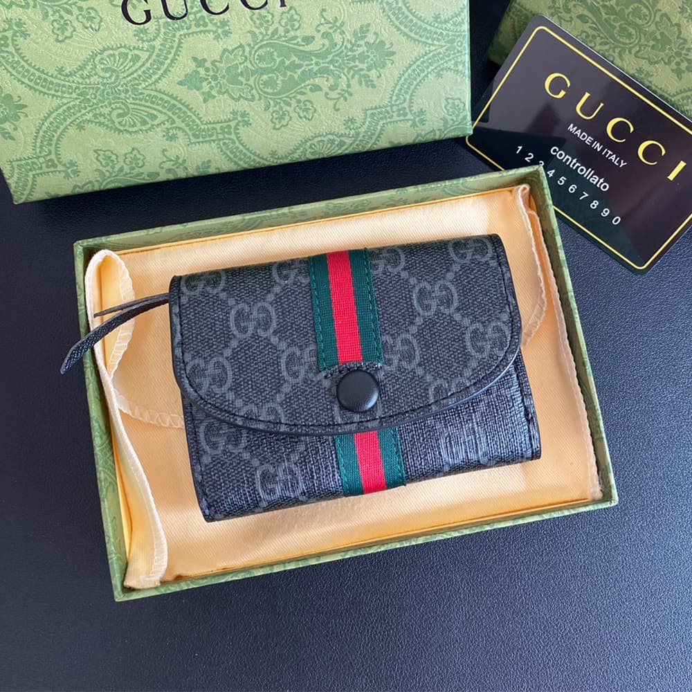 GUCCI Luxury Card Holder - GG Supreme with Red/Green Web & Tassel GUCCI Luxury Card Holder - GG Supreme with Red/Green Web & Tassel