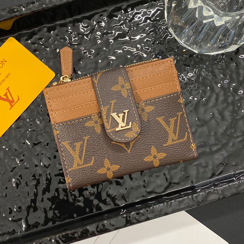 Louis Vuitton Monogram Card Holder with LV Gold-Tone Closure Louis Vuitton Monogram Card Holder with LV Gold-Tone Closure