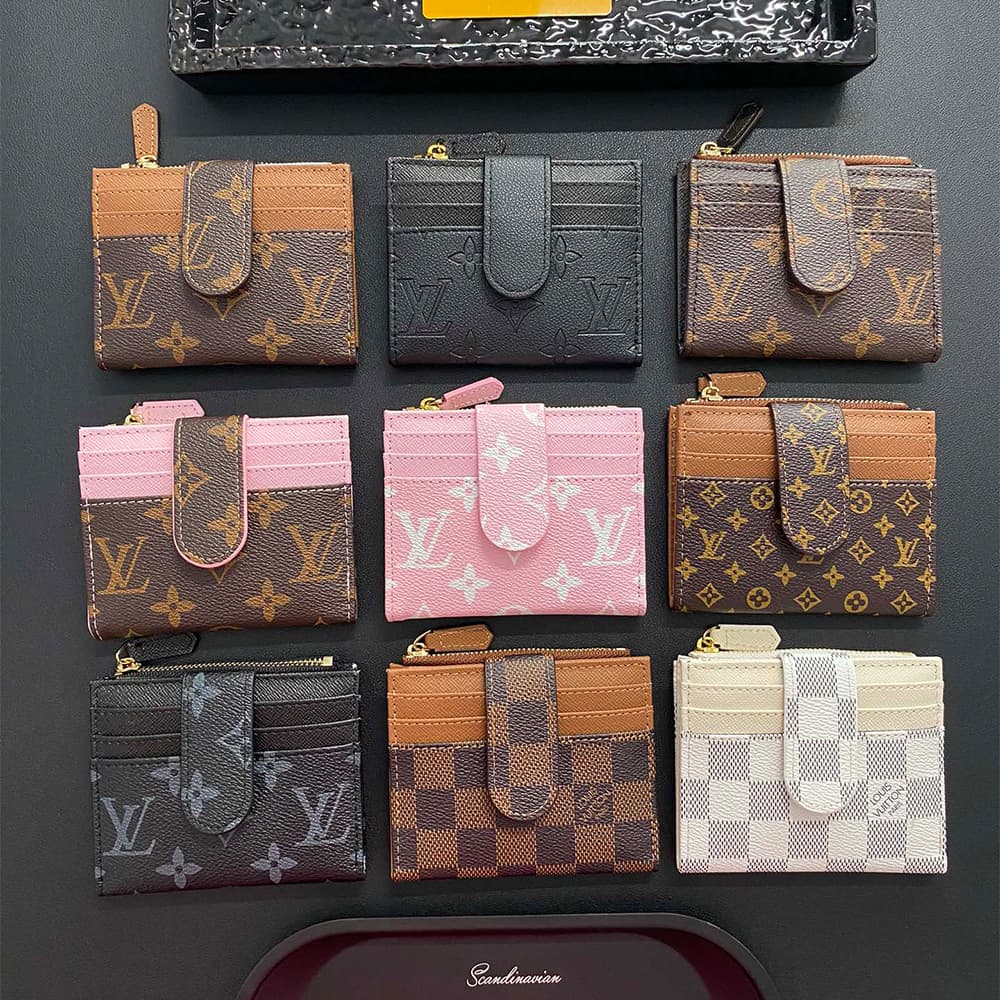 Louis Vuitton Monogram Card Holder with Zipper Pocket