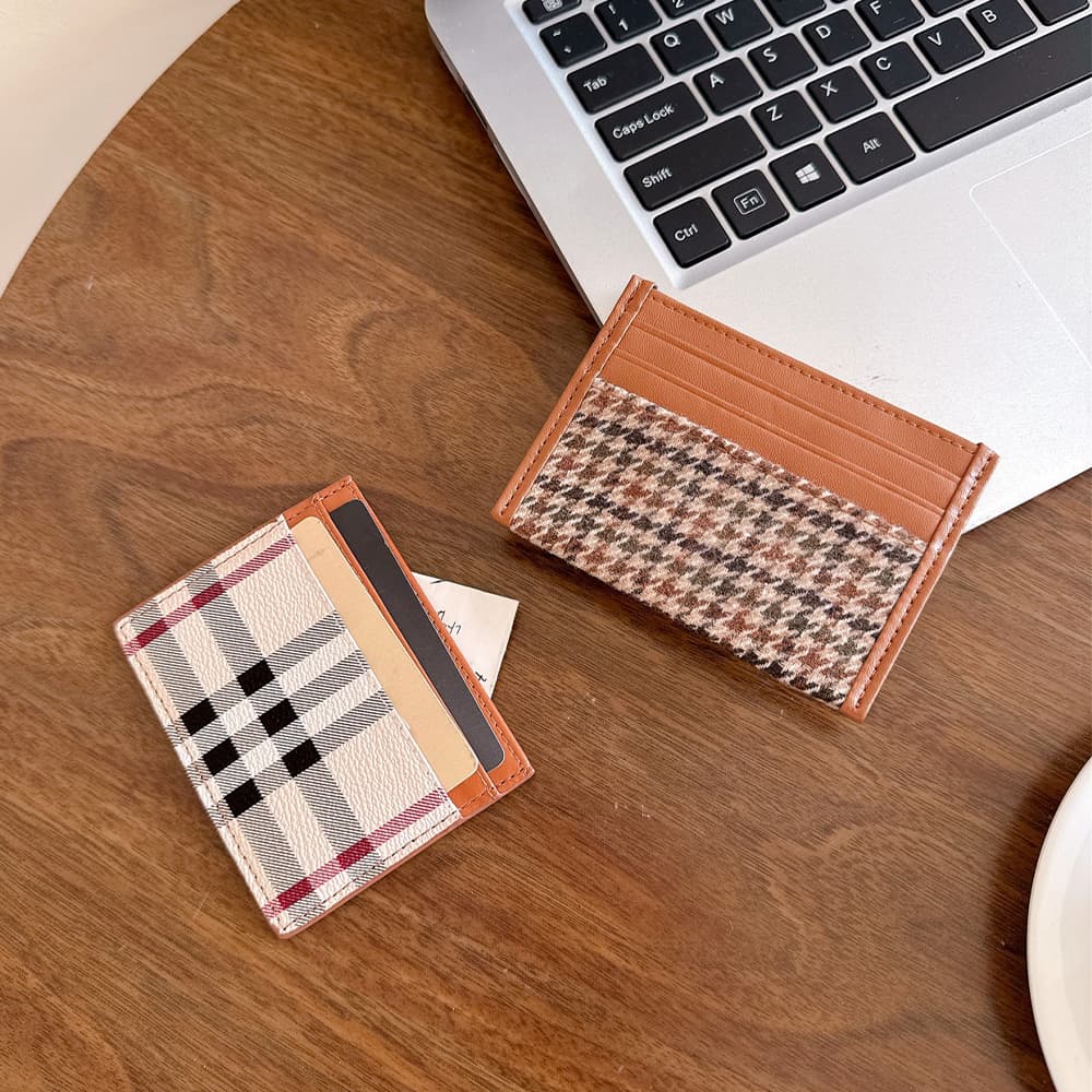 Burberry Knight Logo, Check & Houndstooth Patterns Luxury Card Holder (5/7 Card Slots)
