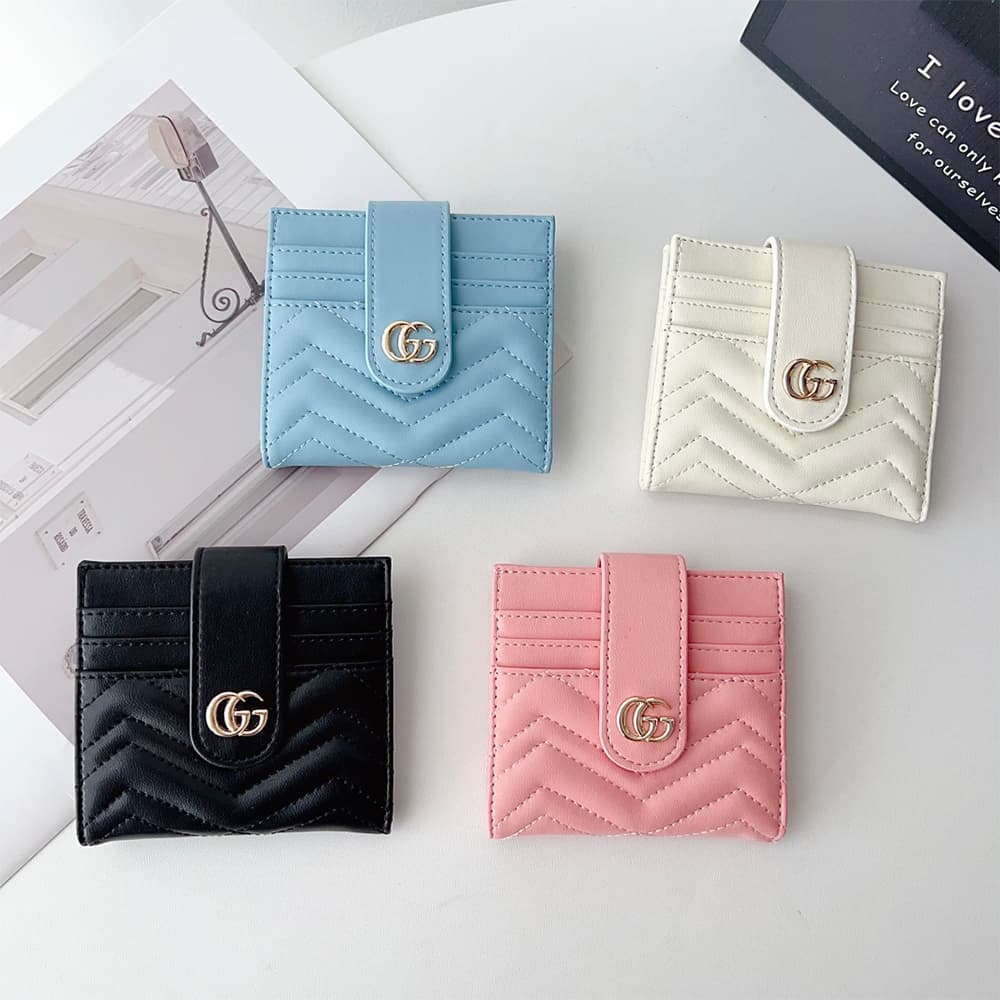 Gucci Wave Foldable Luxury Card Holder - Signature GG Metal Logo & Designer Slim Leather Wallet
