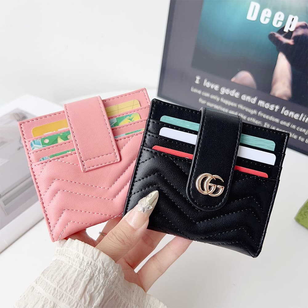 Gucci Wave Foldable Luxury Card Holder - Signature GG Metal Logo & Designer Slim Leather Wallet