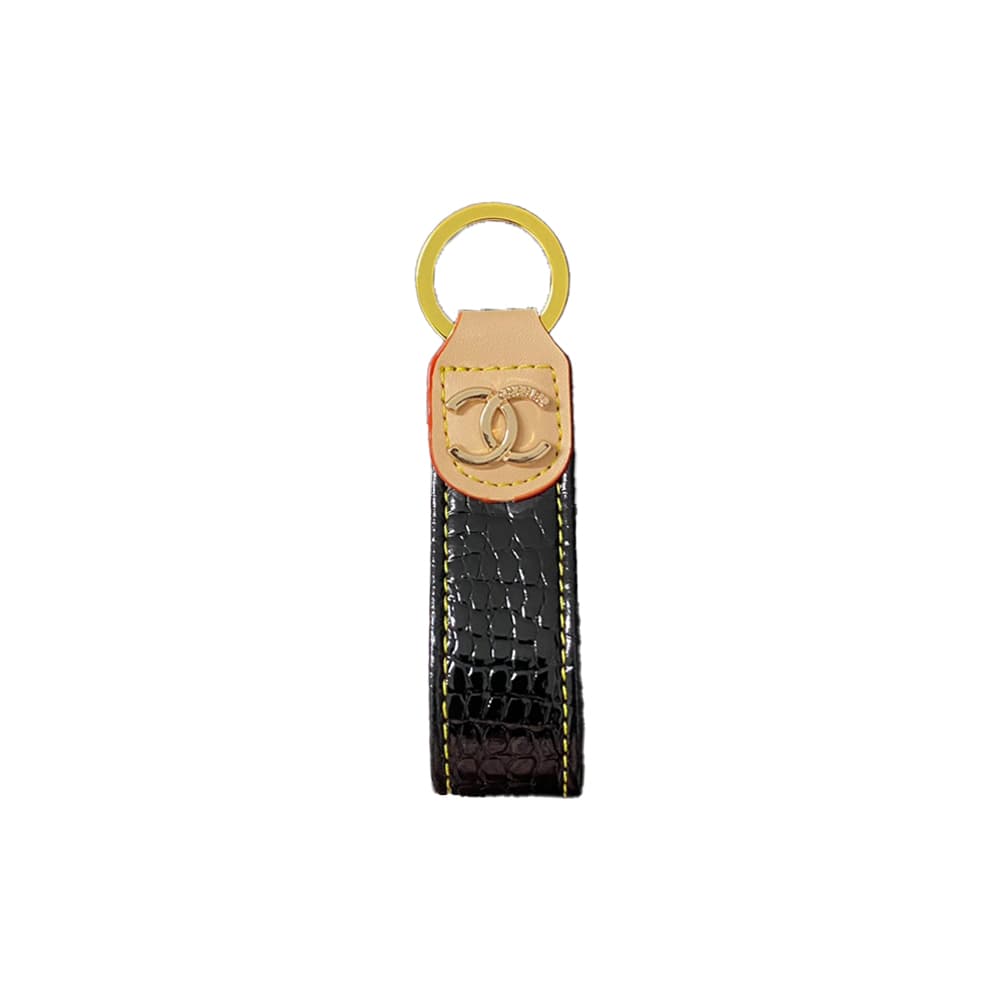 CHANEL CC Logo Keychain - Luxury Leather Key Ring with Gold Accents