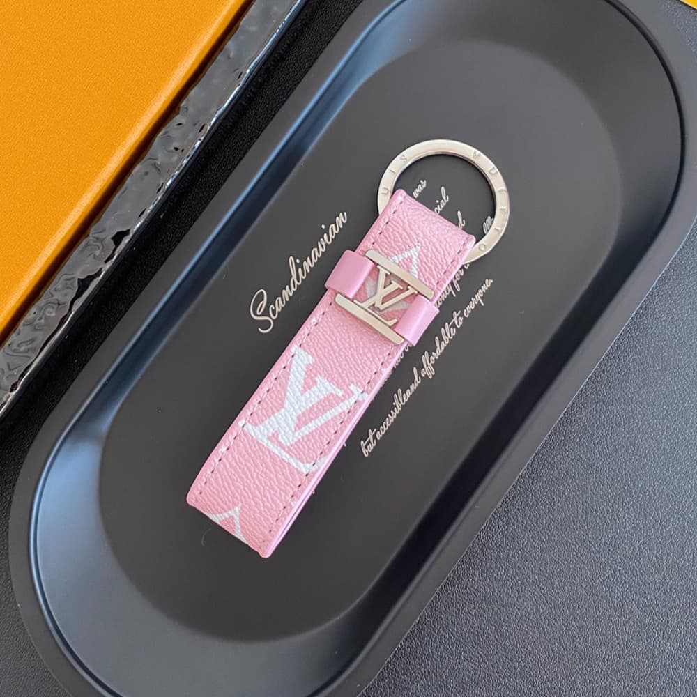 Louis Vuitton Keychain with Silver Metal Logo -  Monogram & Damier Patterns Accents