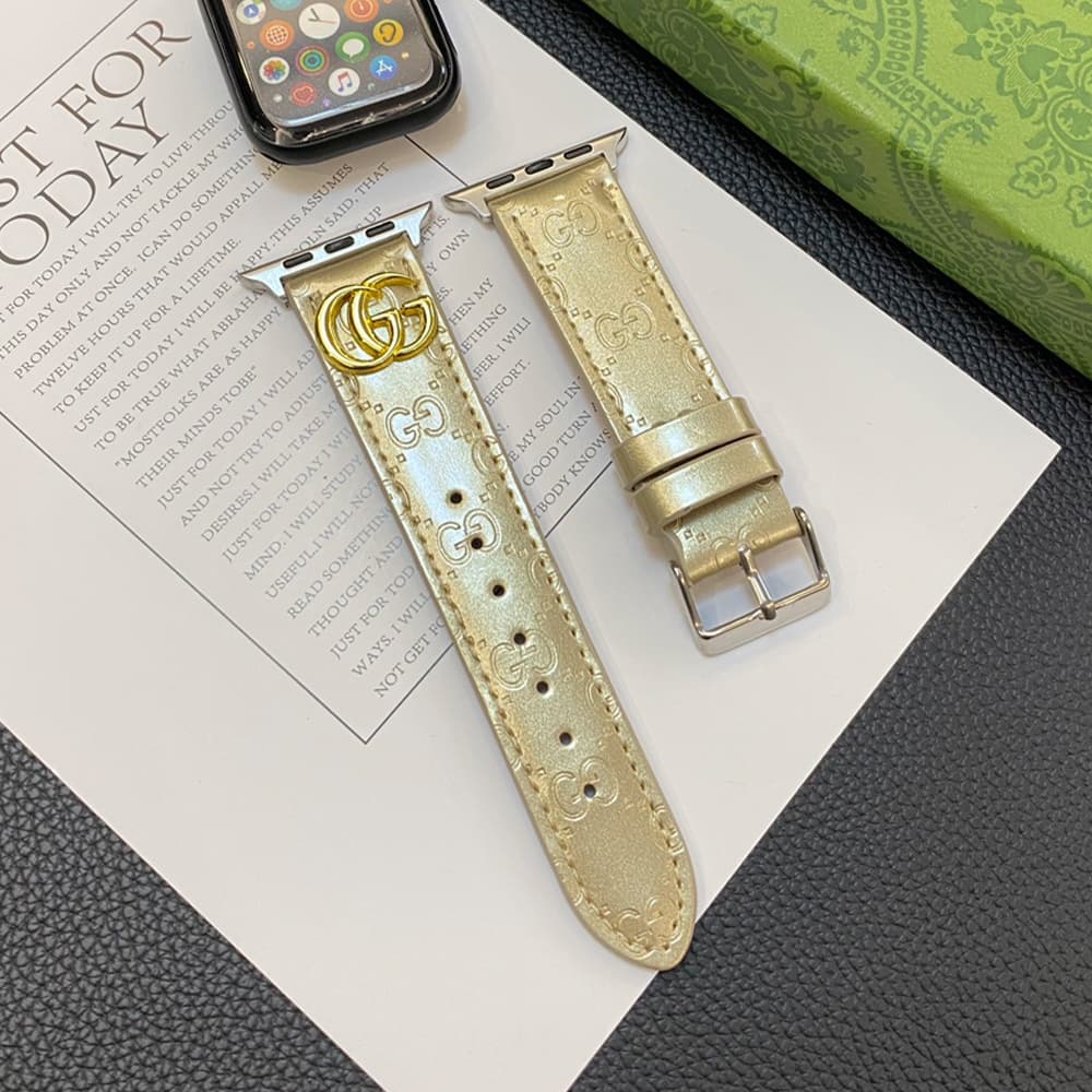 GUCCI Luxury Watch Band - Glossy Leather Strap with GG Logo (Fits Apple Watch & Galaxy Watch)