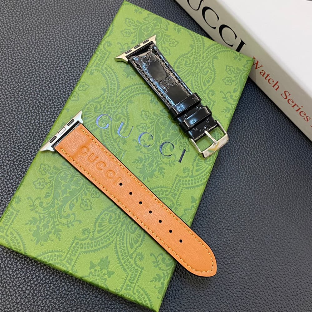 GUCCI Luxury Watch Band - Glossy Leather Strap with GG Logo (Fits Apple Watch & Galaxy Watch) GUCCI Luxury Watch Band - Glossy Leather Strap with GG Logo (Fits Apple Watch & Galaxy Watch)