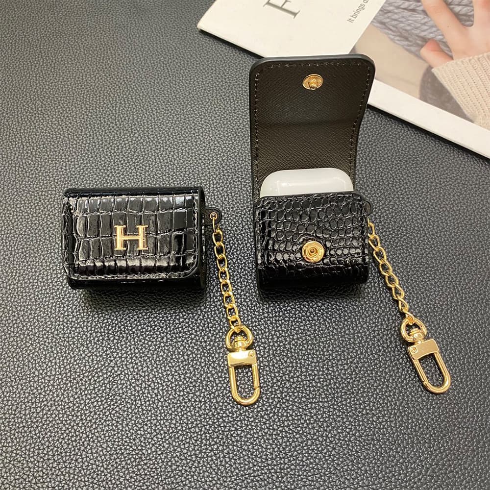 Hermès AirPods Case - H Logo Luxury Cover with Gold Chain (2 Universal Fits) Hermès AirPods Case - H Logo Luxury Cover with Gold Chain (2 Universal Fits)