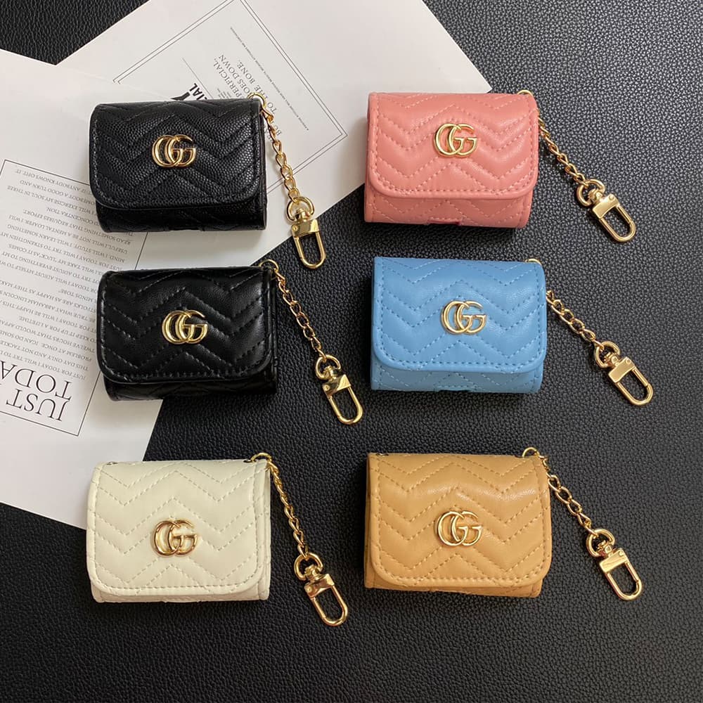 Gucci GG Luxury AirPods & Samsung Buds Case - Wave Pattern with Gold Chain