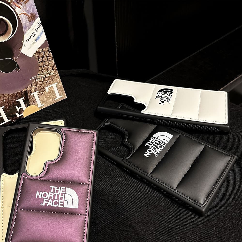 THE NORTH FACE Luxury Samsung Galaxy Case - Puffer Quilted Design with Logo (Fit S Series) THE NORTH FACE Luxury Samsung Galaxy Case - Puffer Quilted Design with Logo (Fit S Series)
