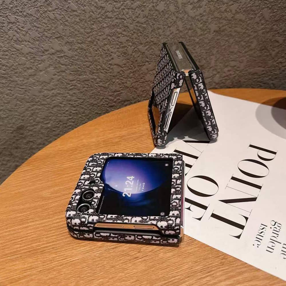 Dior Oblique Pattern with CHRISTIAN DIOR Branding Card Slot Galaxy Z Flip Case