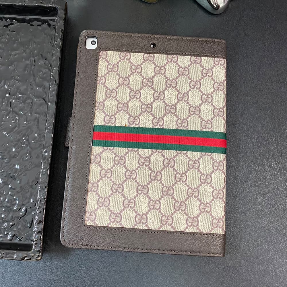 GUCCI Luxury iPad Case - GG Supreme with Red/Green Web & Card Slots (2018+ Models) GUCCI Luxury iPad Case - GG Supreme with Red/Green Web & Card Slots (2018+ Models)