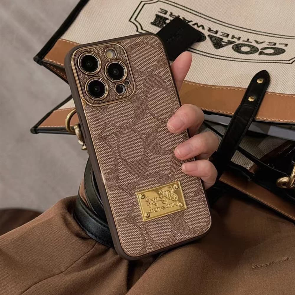 Coach Luxury Phone Case - Signature Print & Metal Logo iPhone Cover for Apple Devices Coach Luxury Phone Case - Signature Print & Metal Logo iPhone Cover for Apple Devices