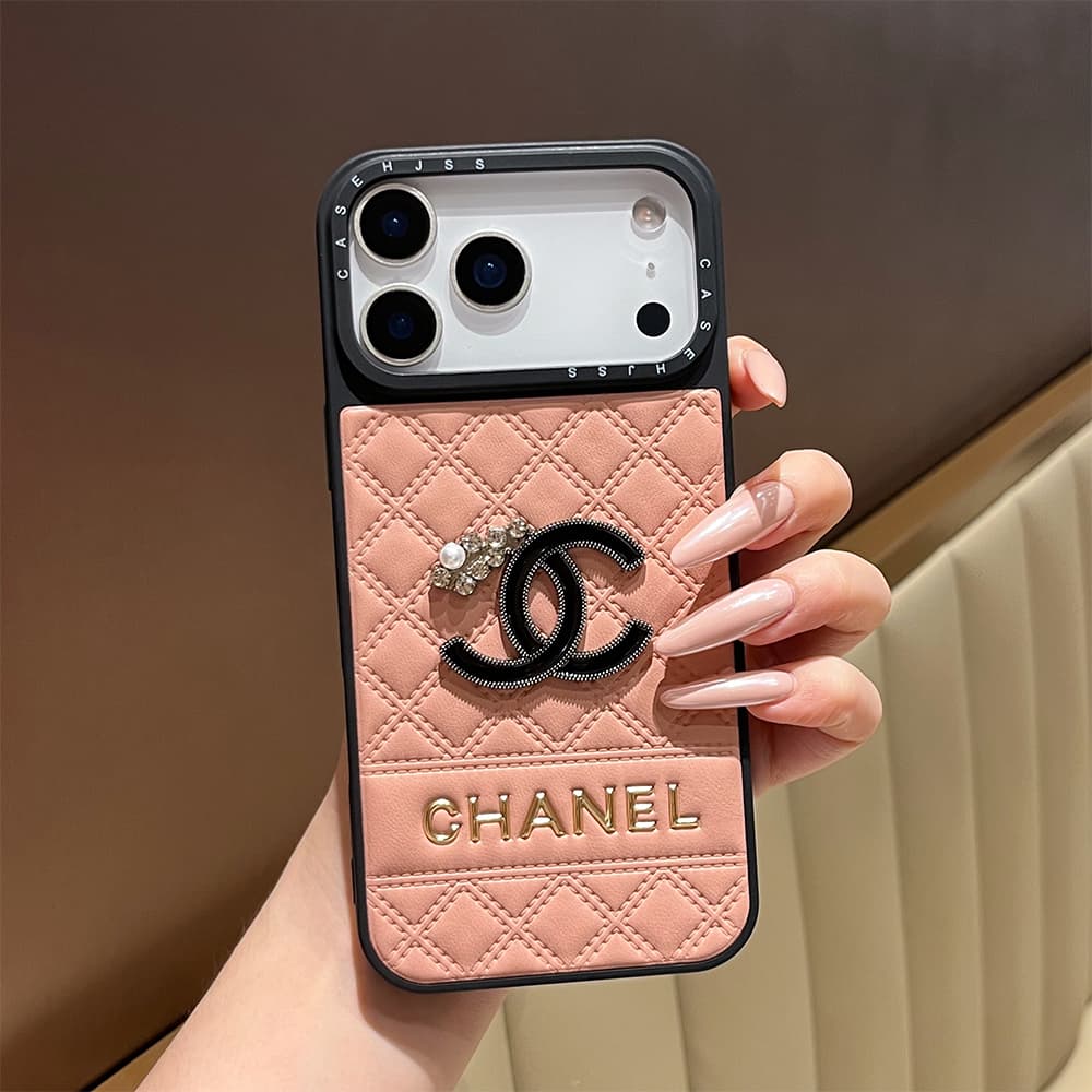 CHANEL CC Logo With Crystal Accents Designer iPhone Case - Diamond Quilted Leather