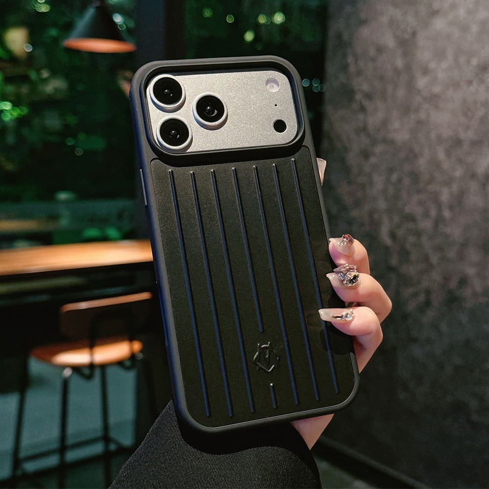 Rimowa Grooved Aluminum-Magnesium Alloy iPhone Case -  Black