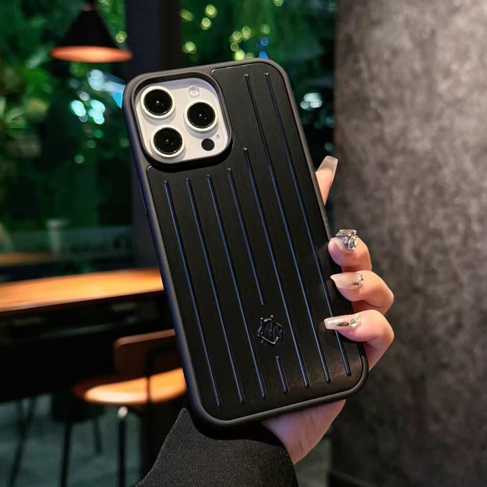 Rimowa Grooved Aluminum-Magnesium Alloy iPhone Case -  Black