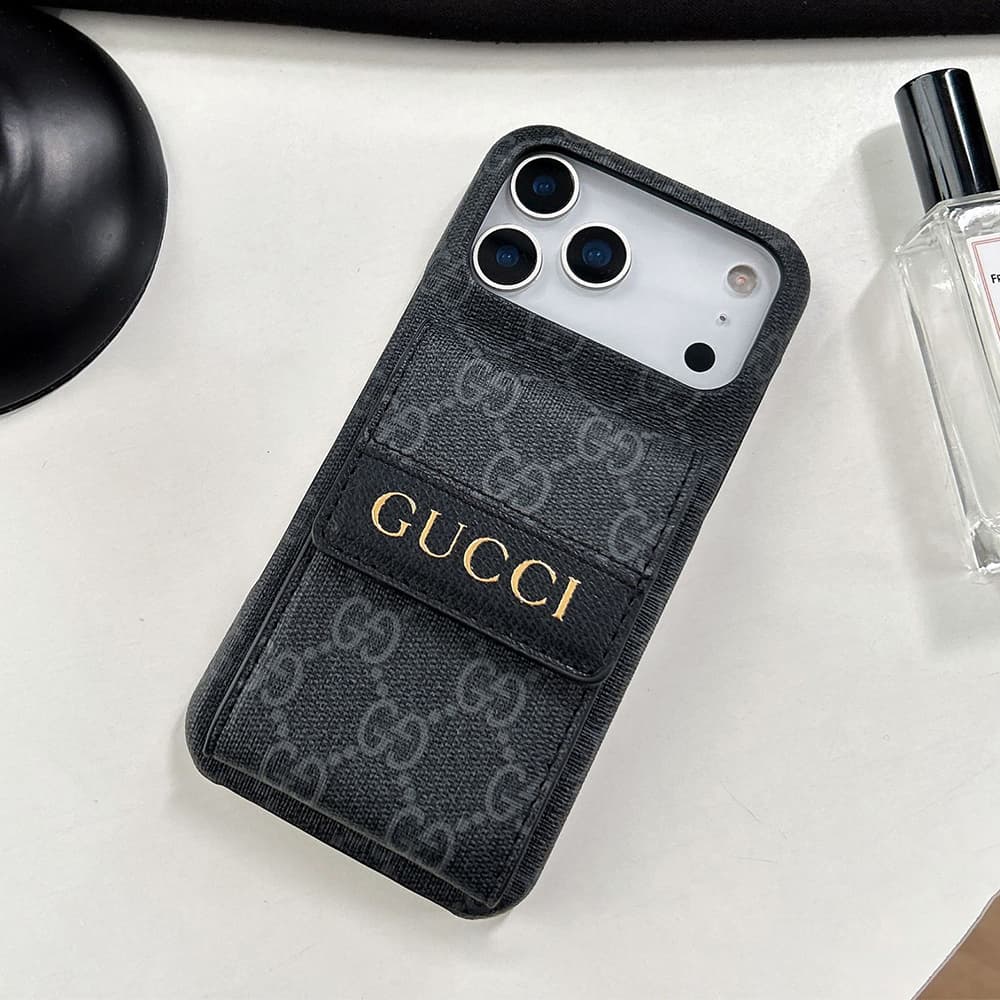 Gucci Branded Flip Cover Accordion-style Card Holder iPhone Case Gucci Branded Flip Cover Accordion-style Card Holder iPhone Case