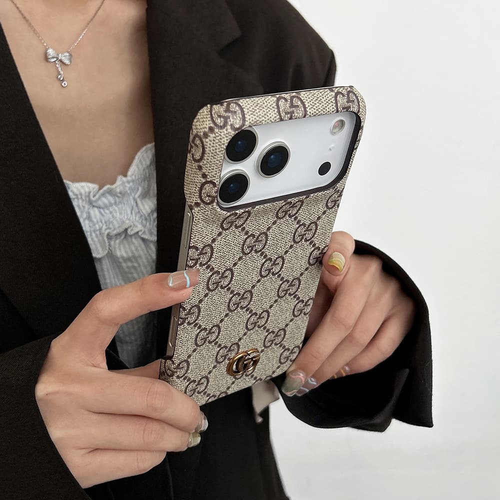 Gucci Semi-Cover Design GG Supreme with Metal Logo iPhone Case