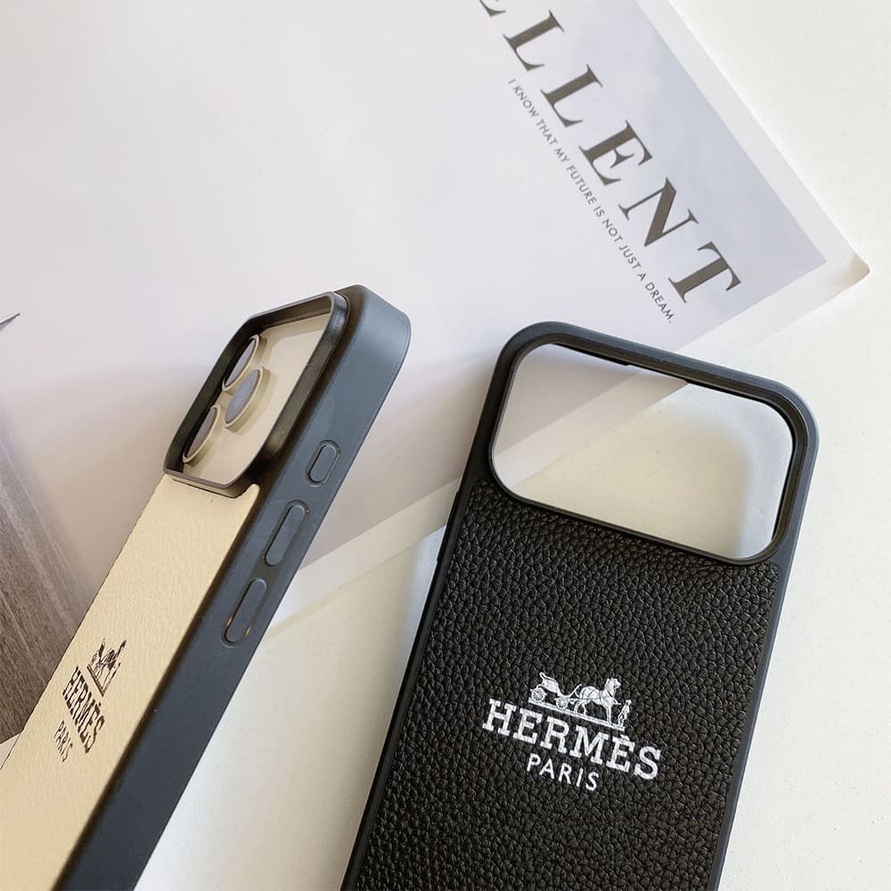 Hermès Carriage Design & HERMÈS PARIS Branding Fully protected iPhone Case Hermès Carriage Design & HERMÈS PARIS Branding Fully protected iPhone Case