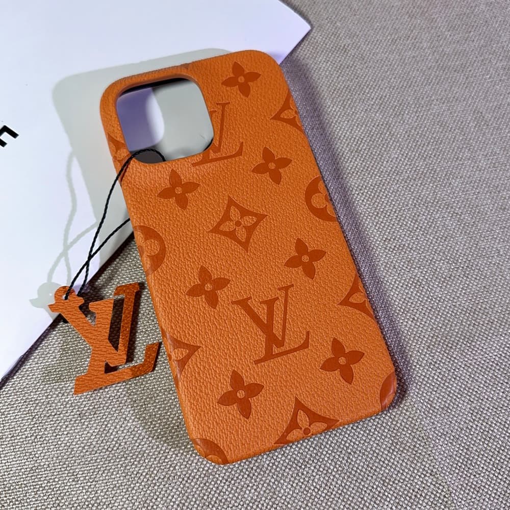 Louis Vuitton Embossing Monogram Premium Leather iPhone 17 Case