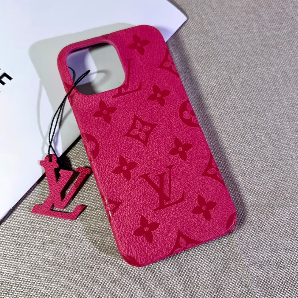 Louis Vuitton Embossing Monogram Premium Leather iPhone 17 Case