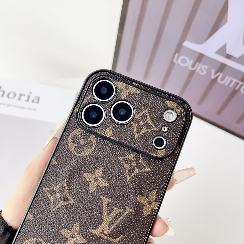 Louis Vuitton & Gucci MagSafe Compatible iPhone Case