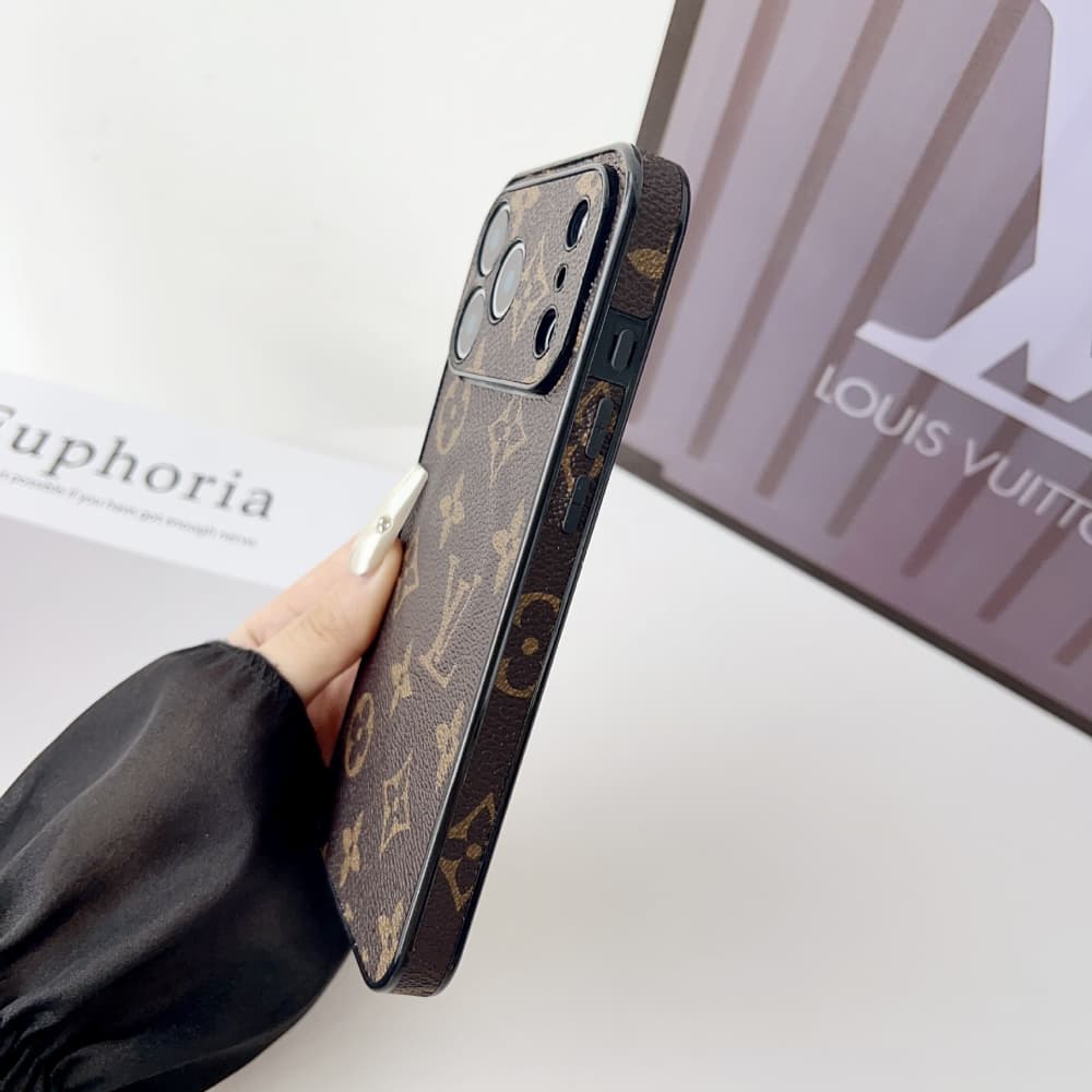 Louis Vuitton & Gucci MagSafe Compatible iPhone Case