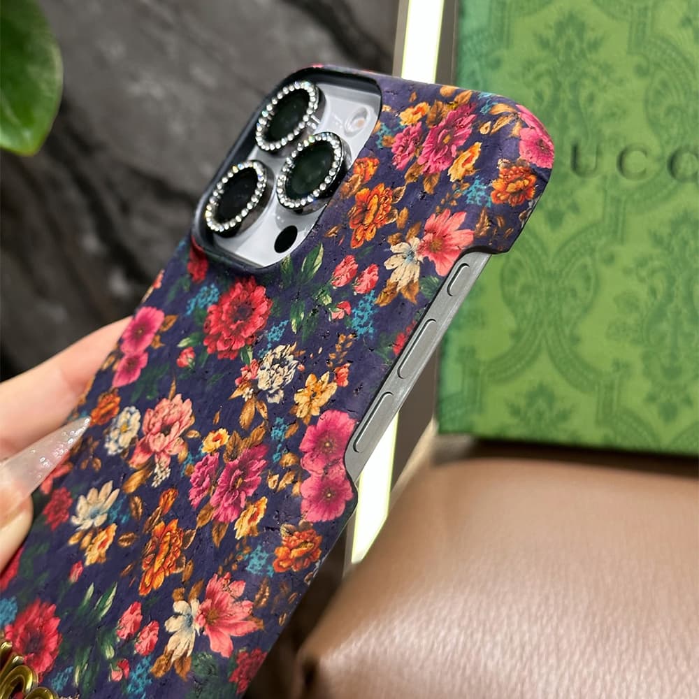 Gucci Peony Floral Cork 4-Sided Cutout Metal Logo iPhone Case