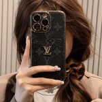Black big Monogram 