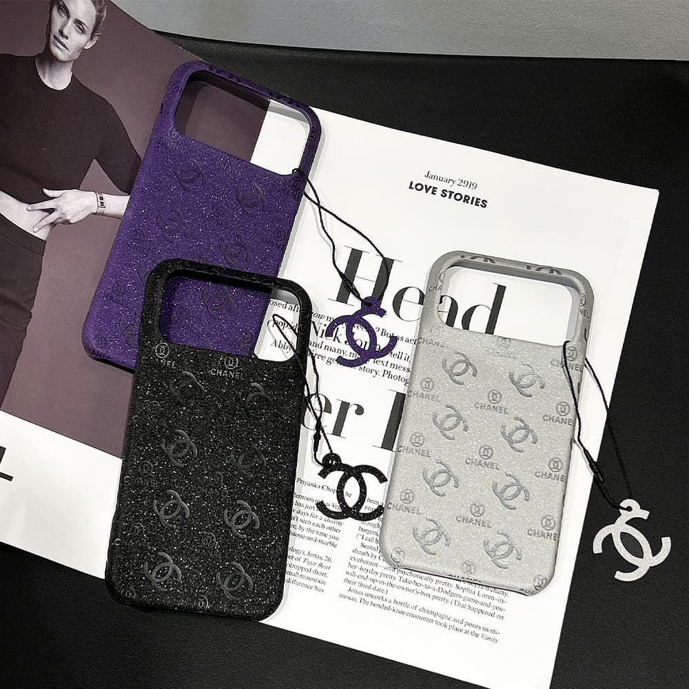 Chanel Quilted CC Logo Glitter 4-Sided Cutout iPhone Case with Charm