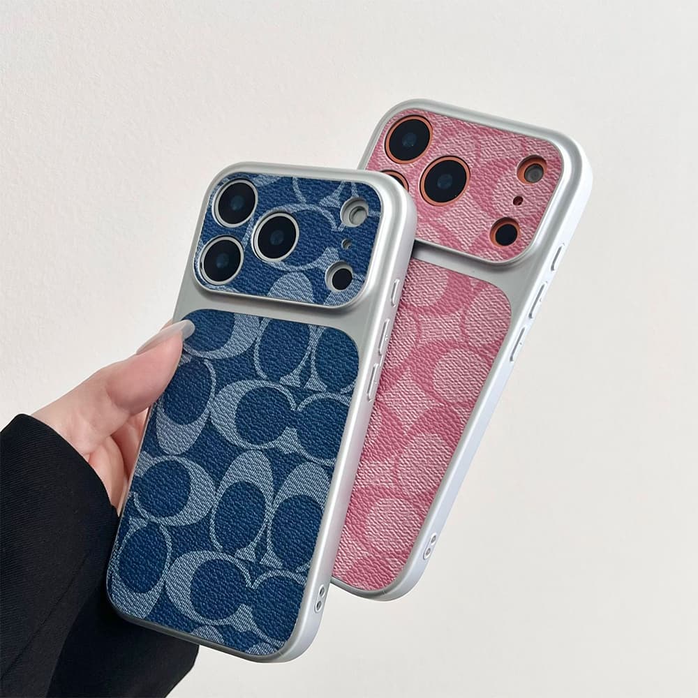 Coach Large Window Camera Signature C Print iPhone Case