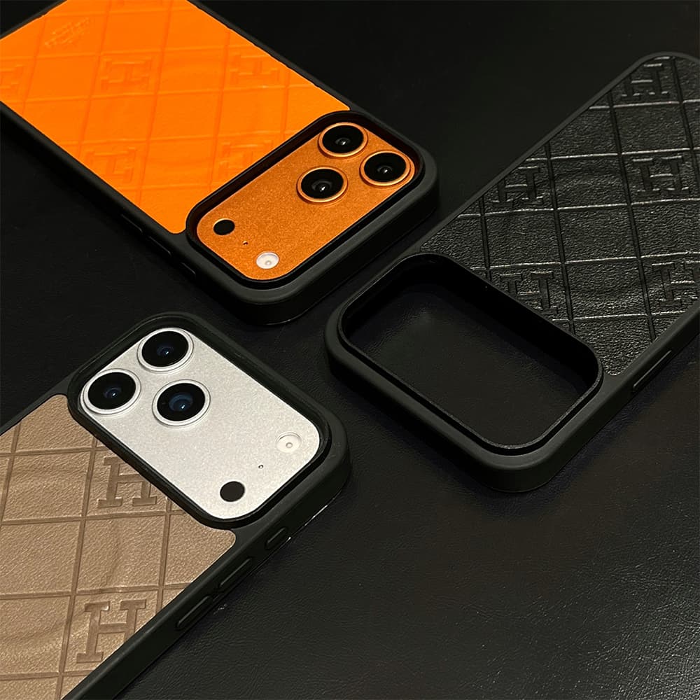 Hermès MagSafe H Quilted Embossed Leather iPhone Case