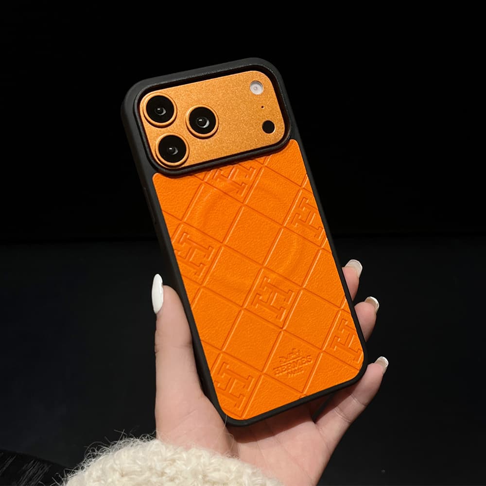 Hermès MagSafe H Quilted Embossed Leather iPhone Case
