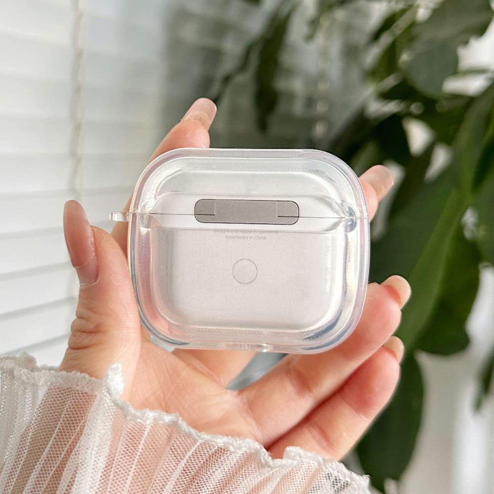 Crystal Clear AirPods Case with Detachable Hook – Anti-Scratch & Shockproof Protective Cover