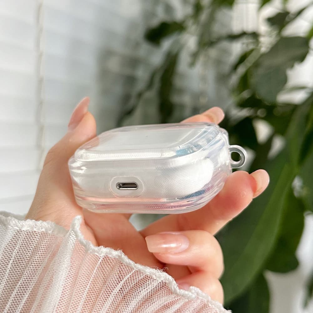 Crystal Clear AirPods Case with Detachable Hook – Anti-Scratch & Shockproof Protective Cover