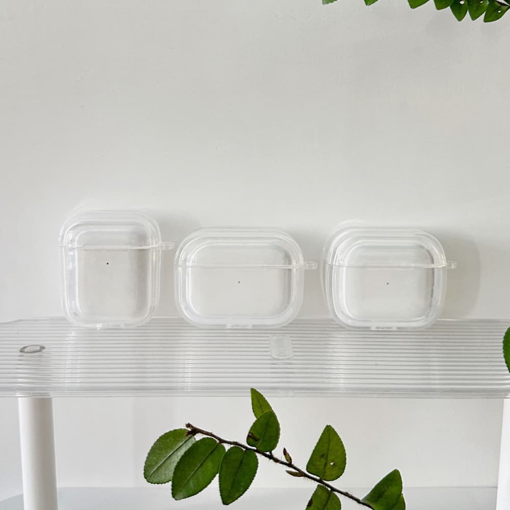 Crystal Clear AirPods Case with Detachable Hook – Anti-Scratch & Shockproof Protective Cover