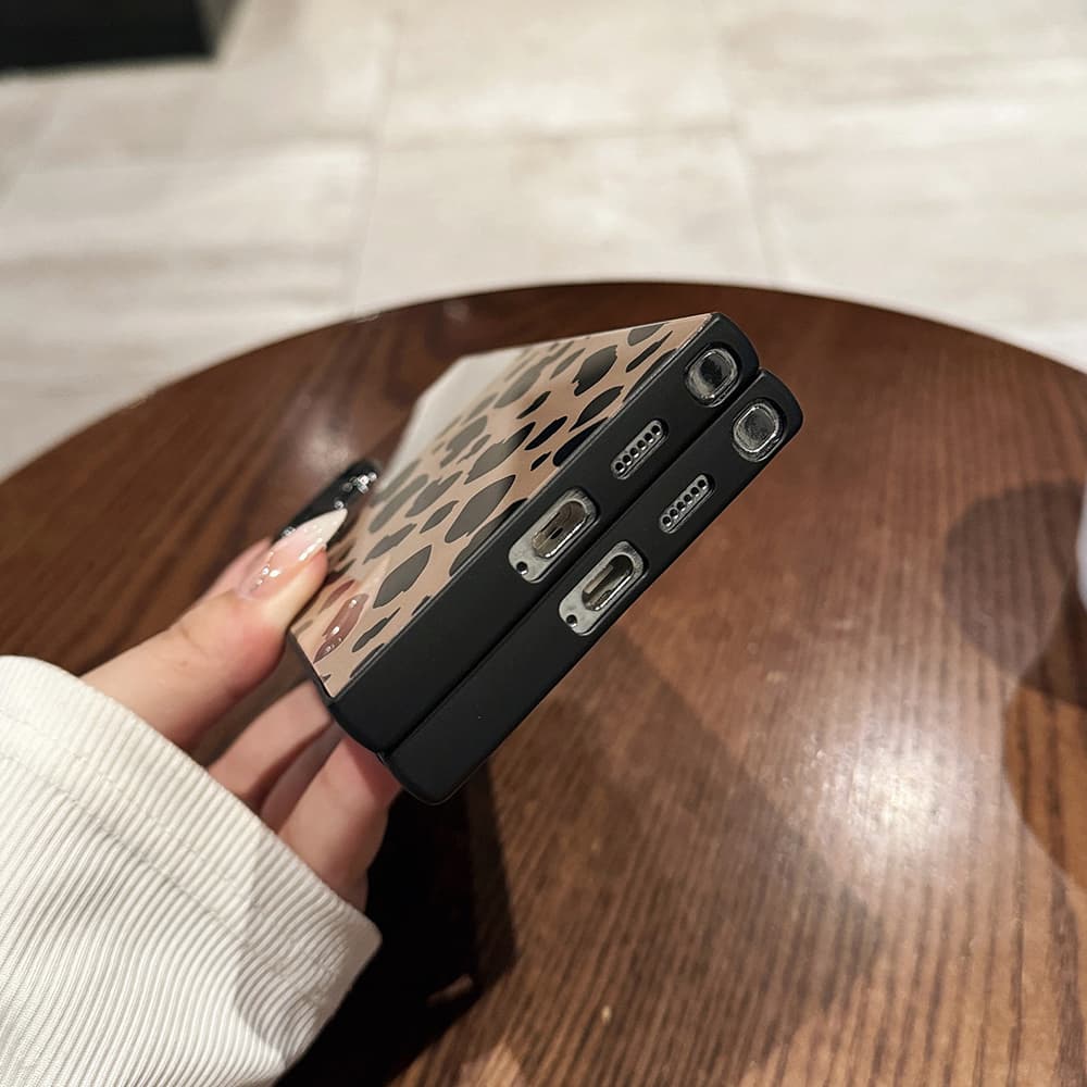 Leopard Print & Glossy Black Case for Galaxy S Series