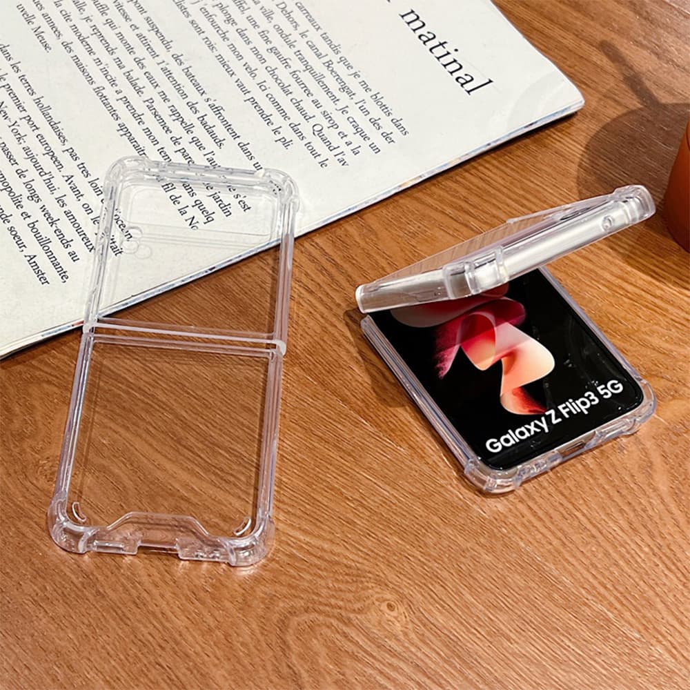 Crystal Clear Protective Case for Samsung Galaxy Z Flip – Transparent with Corner Protection